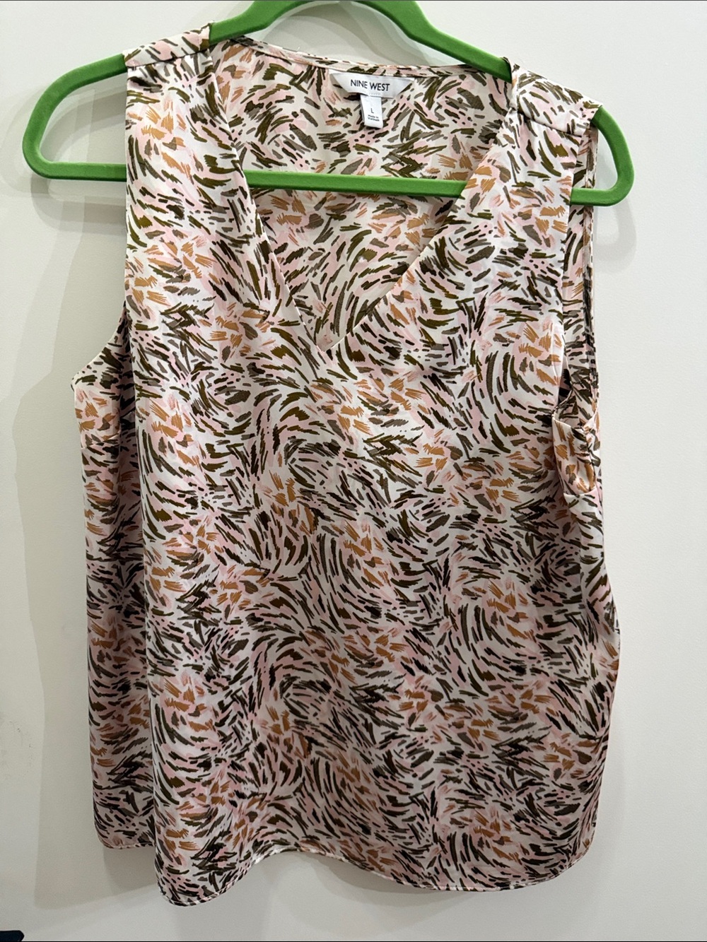 Nine West Pink and Brown Abstract Print Sleeveless V-Neck Camisole